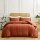 3-piece tufted bedding set with cut-out pattern