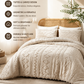 3-piece tufted bedding set with cut-out pattern