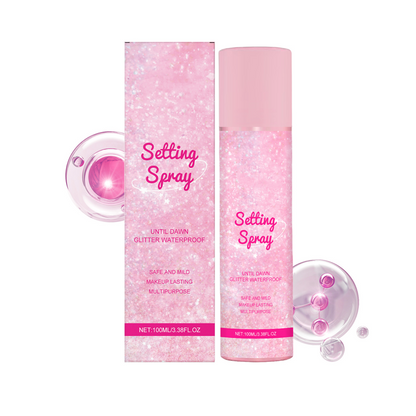 Refreshing Moisturizing and Oil-Control Setting Spray with Subtle Glow